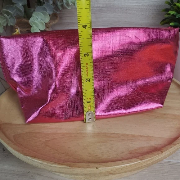 NEW Estee Lauder Pink Lip Gloss Collection Limited Edition 3 Pink Glosses + Bag* - Picture 8 of 8